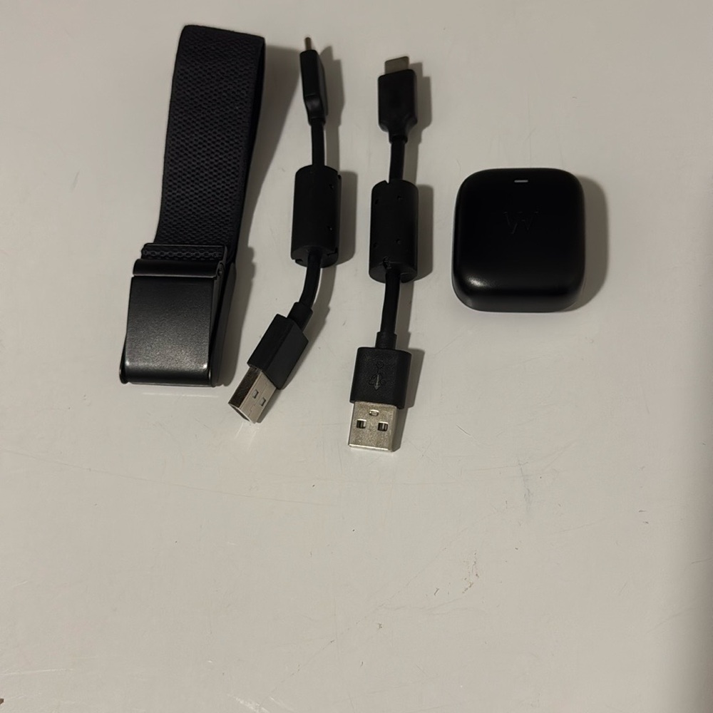Whoop (4.0) Fitness Tracker and Accessories
